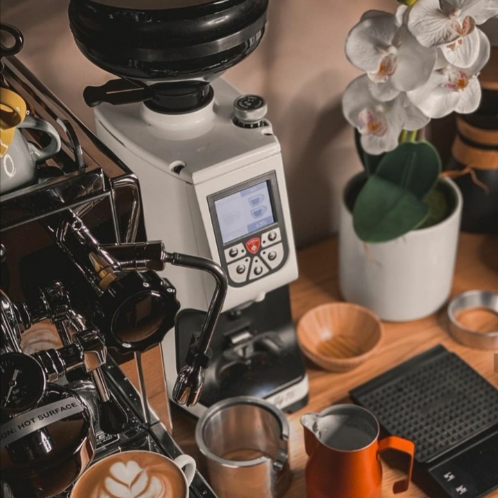 Máy xay cà phê specialty Eureka ATOM Specialty | Chất lượng Ý vững vàng, giá tốt