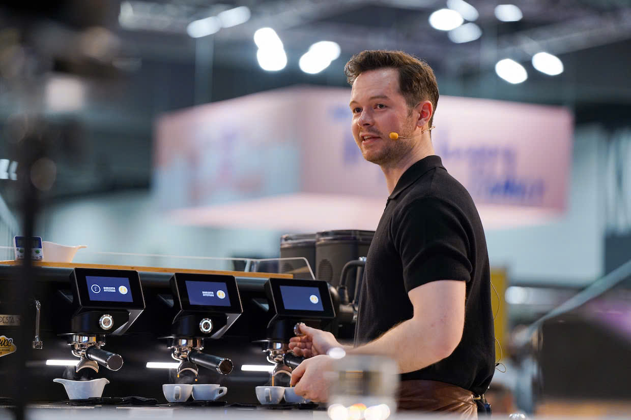 Chiến thắng từ nỗ lực: Bí quyết tạo nên thành công của nhà vô địch Barista Thế giới 2022